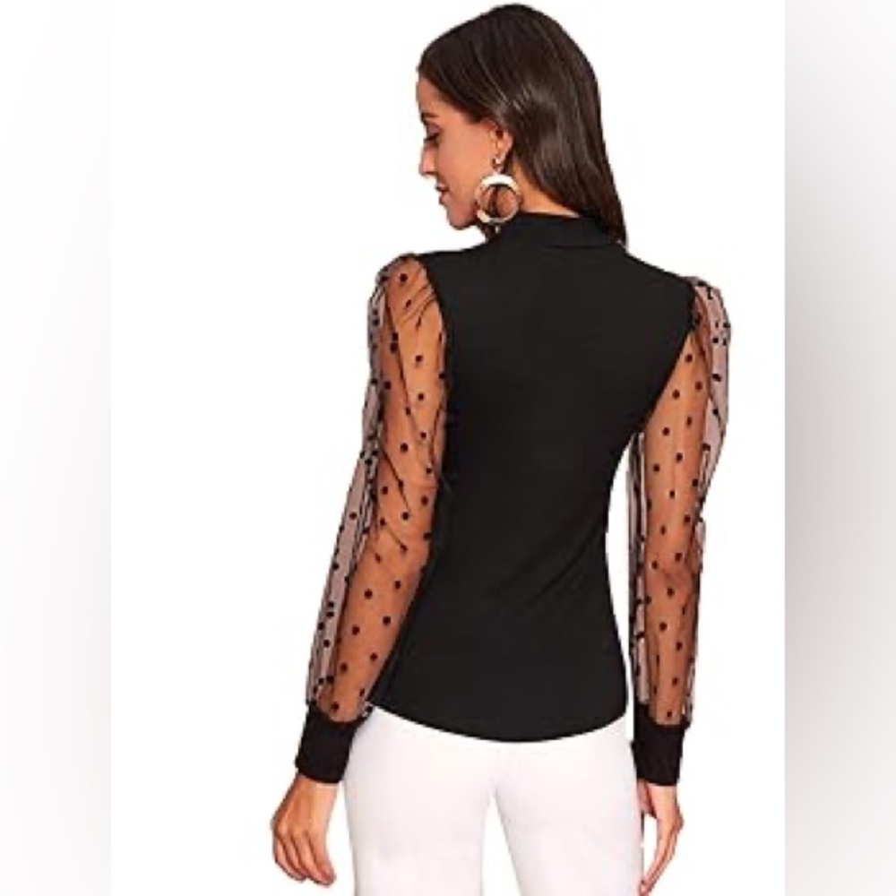 🌟3 for $30🌟 | NWOT | Luna Moon | Mock‑Neck Sheer Beaded Sleeves | Blk| L | Flaw